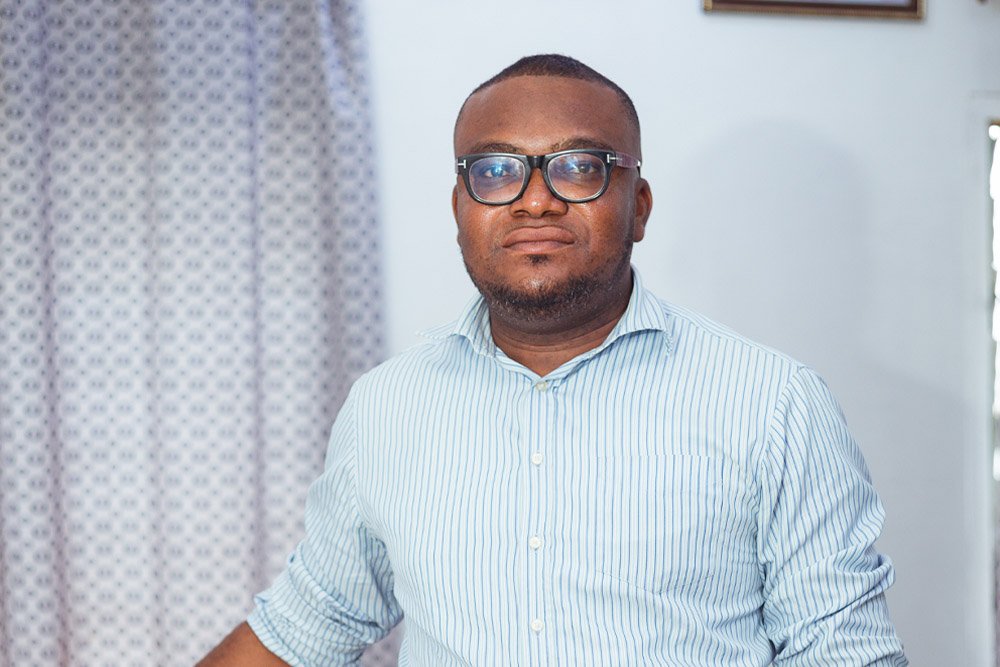 Atasemanso Hospital System Administration Department - IT support and healthcare technology management